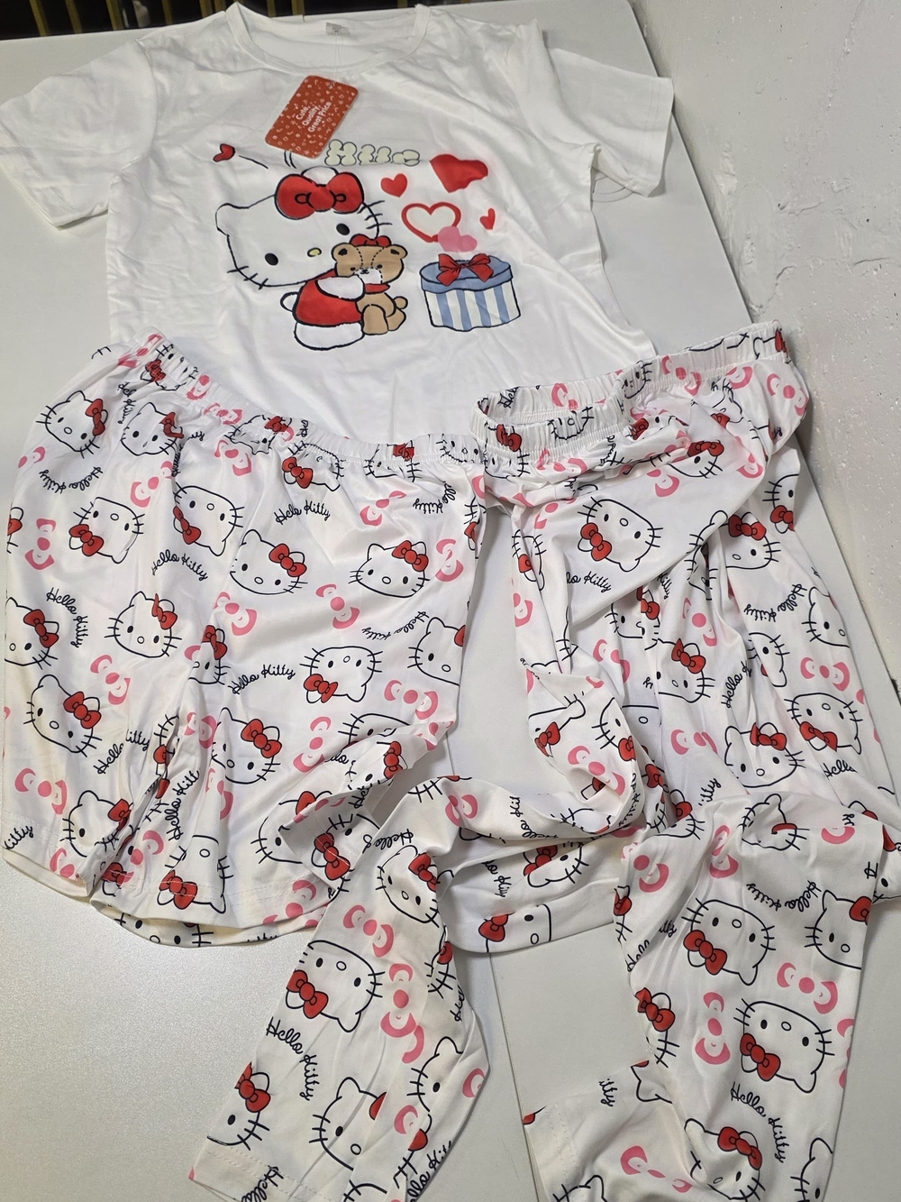 PatPat White, Red and Pink Hello Kitty Kids Pajama Set